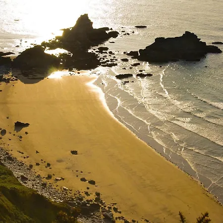 The Cliffs - Sabaido Mare