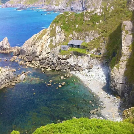 The Cliffs - Sabaido Mare
